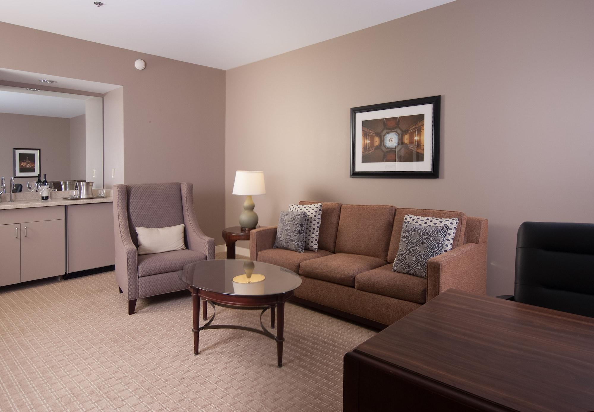 Hilton Indianapolis Hotel & Suites Екстер'єр фото