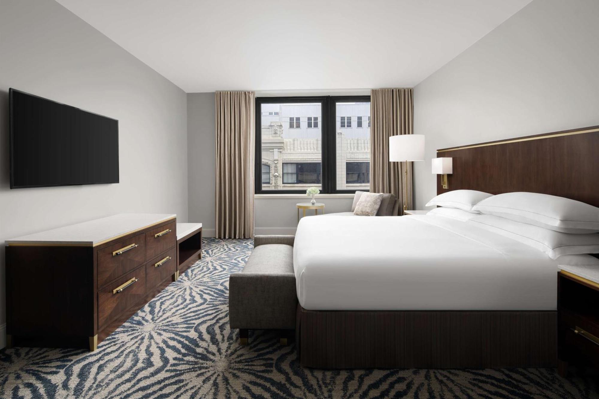 Hilton Indianapolis Hotel & Suites Екстер'єр фото